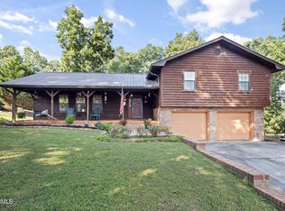 162 Overlook Ln, Clinton, TN 37716