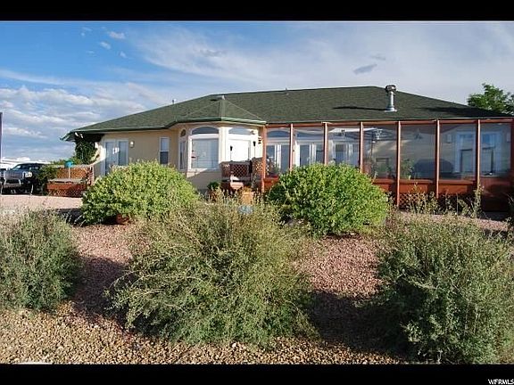 4th image of 1414 E Valley View Dr