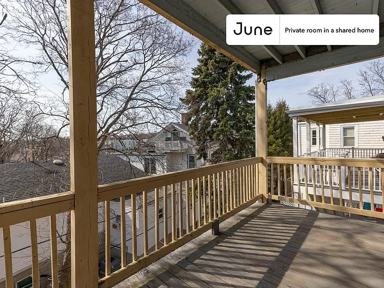 15 Romsey St #B — Photo 10