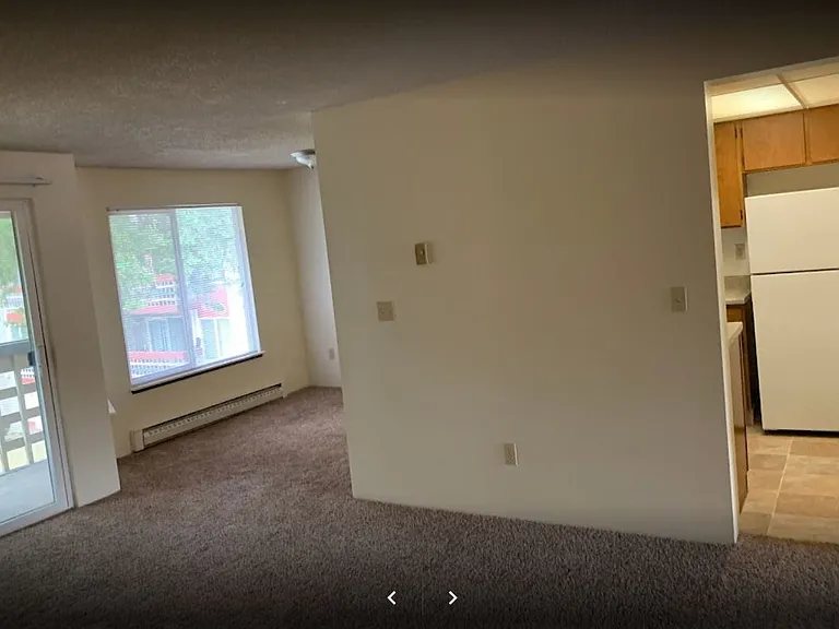 KINGSGATE MEADOWS APTS — Photo 7