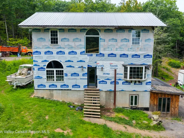 661 Hervey Sunside Road, Cornwallville, NY 12418