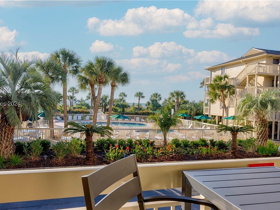 4 N Forest Beach Dr APT 127, Hilton Head Island, SC 29928