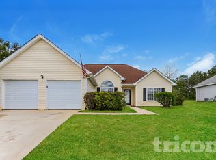1128 Misty Meadows Xing, Hampton, GA 30228