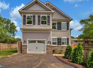 807 Hillside Ave, Edgewater, MD 21037