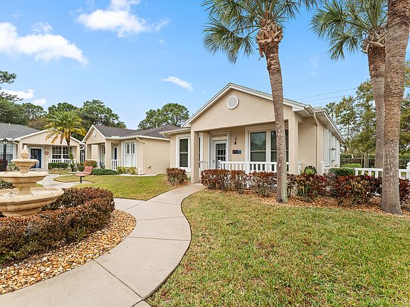 2nd image of 579 NW San Remo Circle