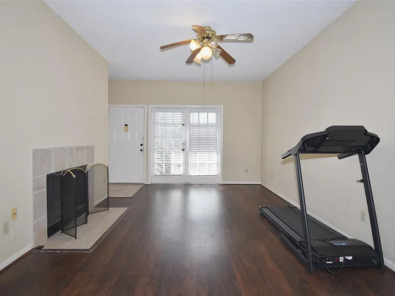 8055 Cambridge St #29 — Photo 8