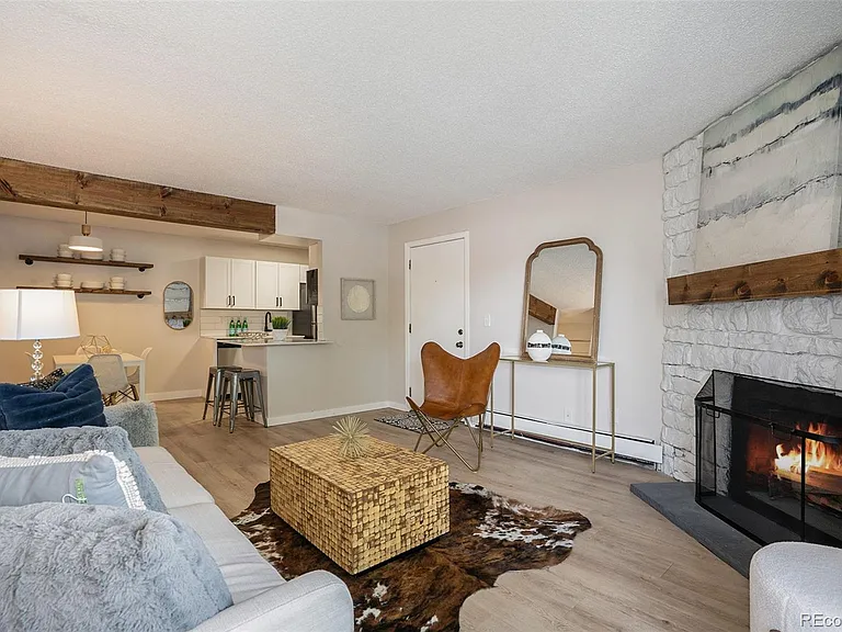 10150 E Virginia Ave #207 — Photo 3