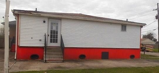 1st image of 4767 Longfellow Dr