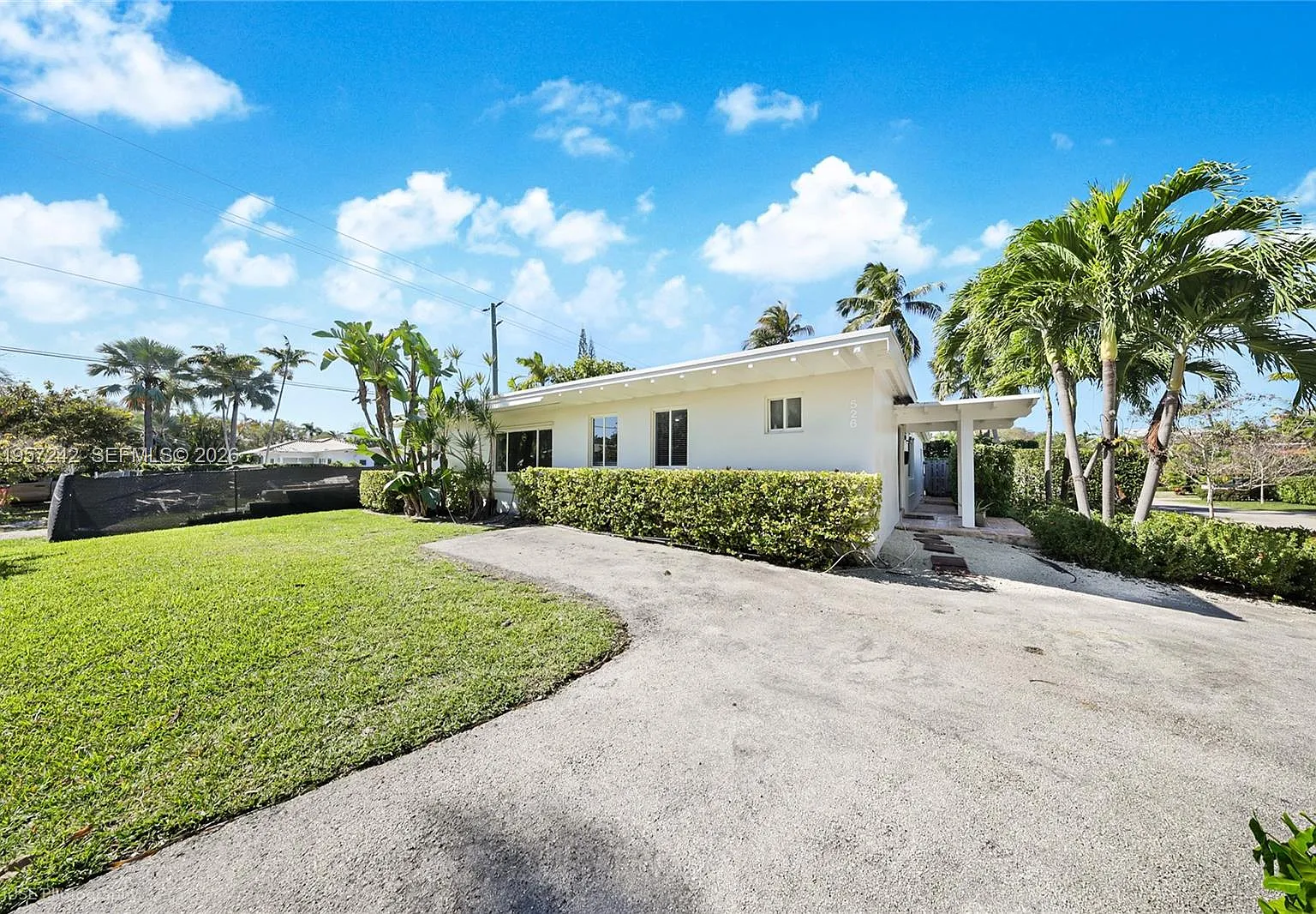 Tropical Isle Homes Sub 3 — Photo 1