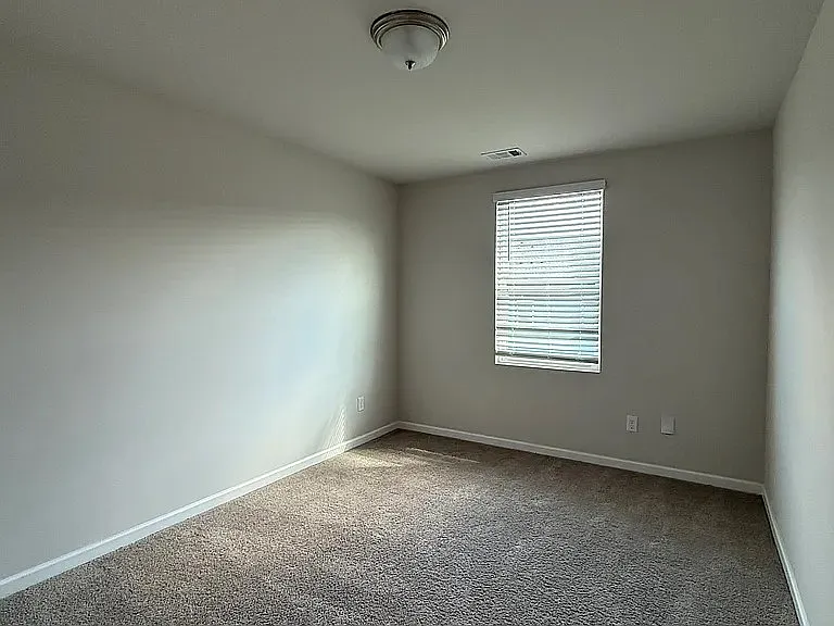 148 Fister Dr — Photo 22
