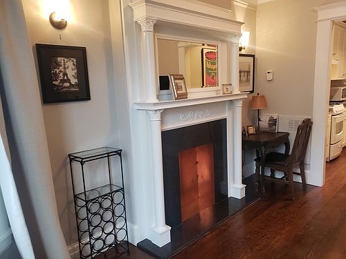 1st image of 122 Carl St