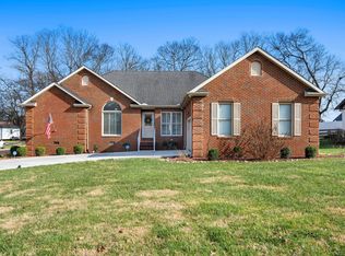 103 Laurelwood Dr, Shelbyville, TN 37160