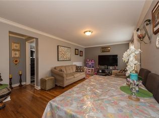 23 Standish Rd APT 2, Stamford, CT 06902