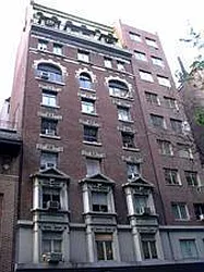 61 East 77th Street in Lenox Hill