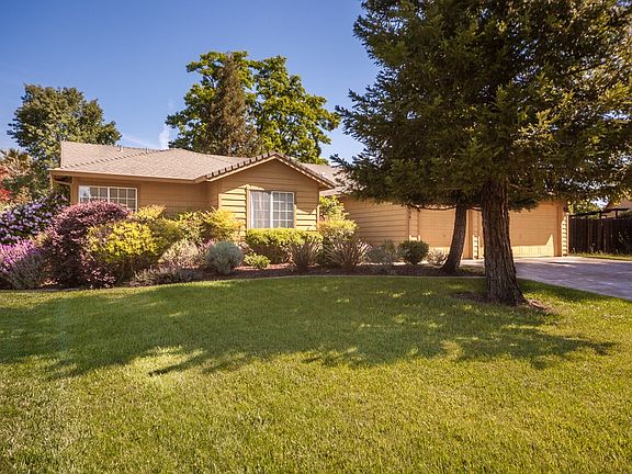 3rd image of 6436 Old Orchard Way