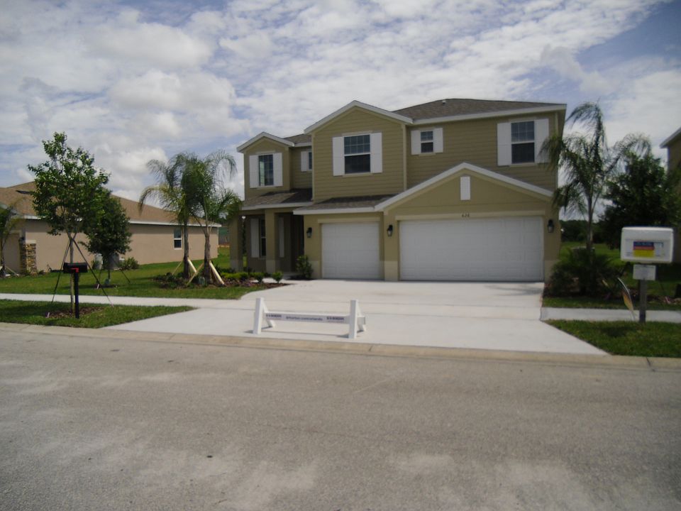 1st image of 626 Neptune Dr