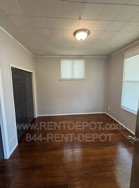 2 bed, 1.0 bath, 954 sqft, $995 — Photo 4