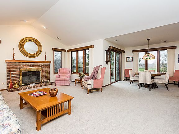 5th image of 1629 Courtland Dr