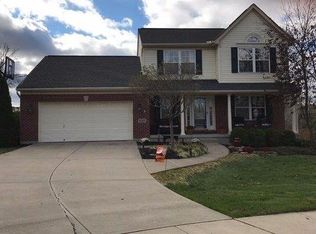 2050 Glenview Dr, Hebron, KY 41048