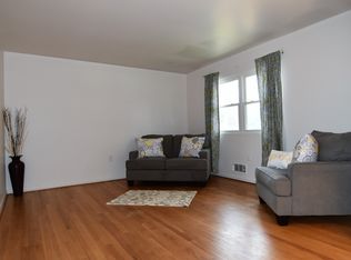 186 Riviera Dr, Pasadena, MD 21122