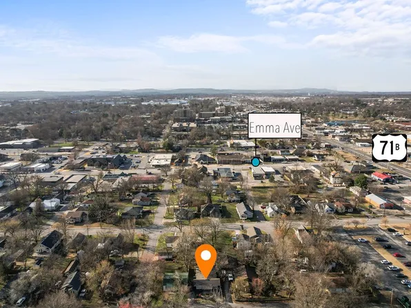 605/607 W Center Ave, Springdale, AR 72764