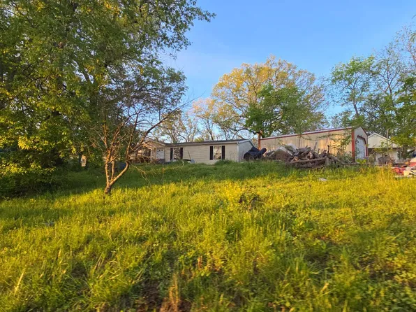 5 Silver Creek Ln, Eldon, MO 65026