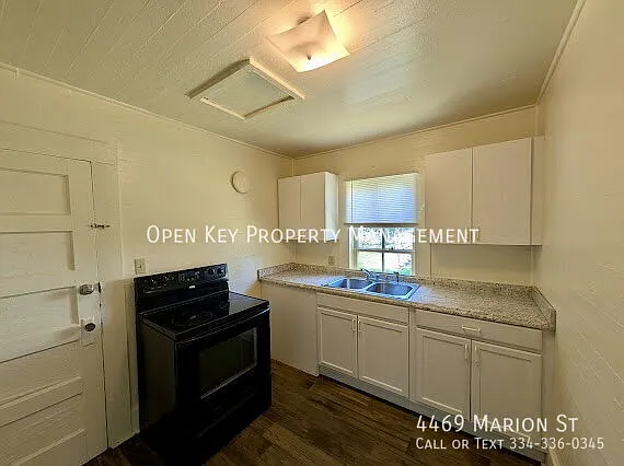 4469 Marion St — Photo 5