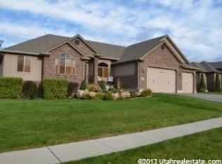 3153 N Macintosh Way, Pleasant View, UT 84414