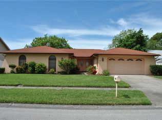 1994 Hidden Lake Dr, Palm Harbor, FL 34683