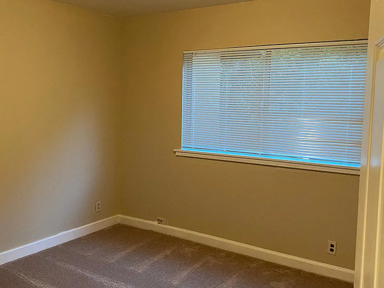 9150 Crow Canyon Rd — Photo 11