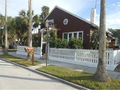 102 28th Ave, Saint Pete Beach, FL, 33706
