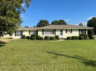 271 S Jackson St, Grove Hill, AL 36451