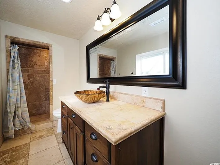10313 N 6530 W — Photo 27