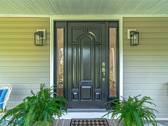 5th image of 644 Prentice Creek Rd