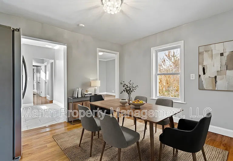 79 Derby St #2 — Photo 2