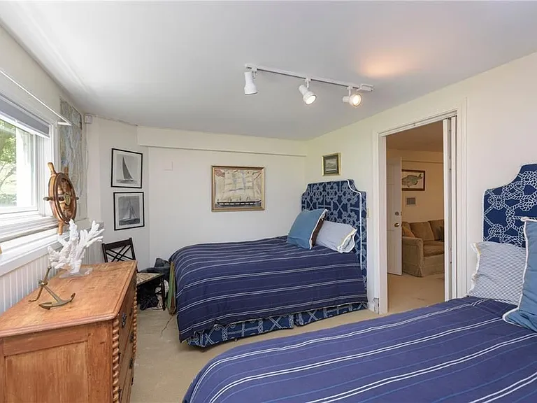 39 Brenton Rd — Photo 29