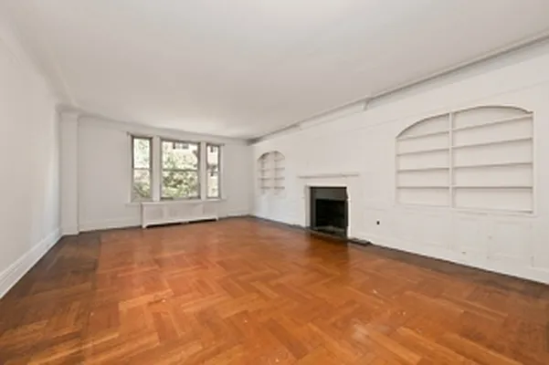 Sold by Fox Residential Group | media 20