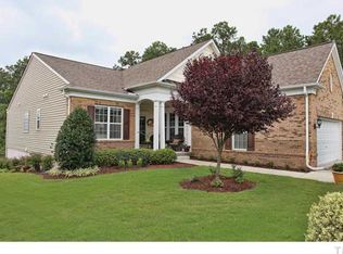 718 Nevins Pl, Cary, NC 27519