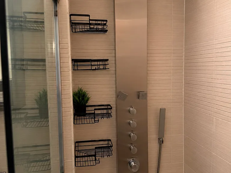77 7th Ave #7B — Photo 12