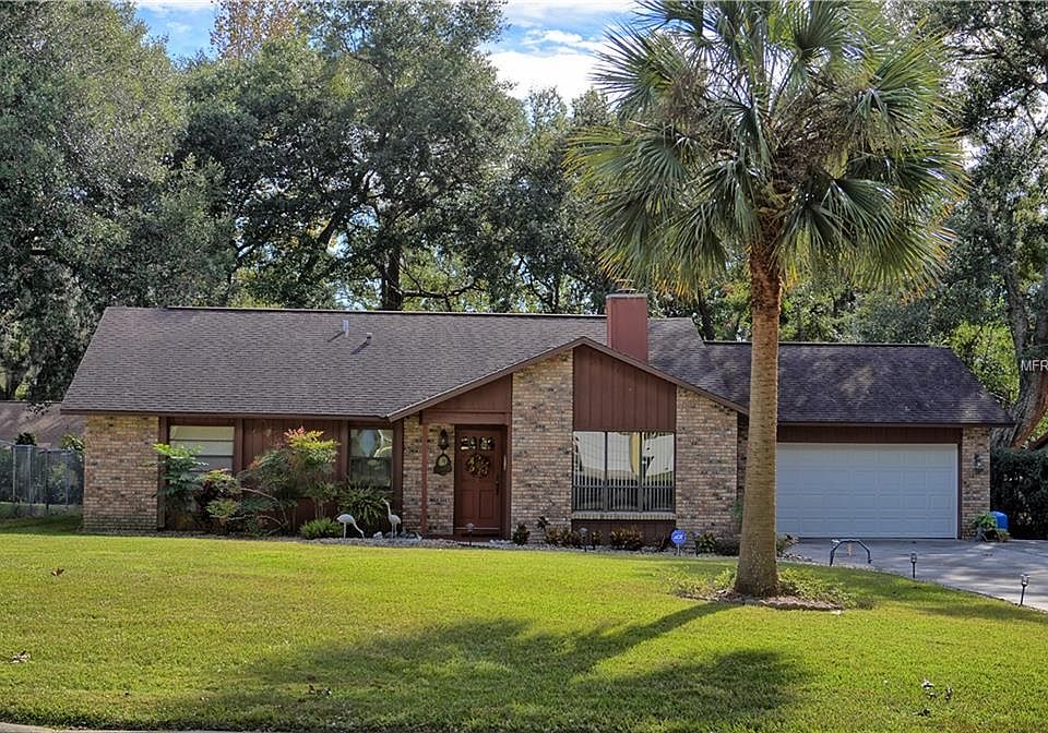 1st image of 2642 Maxwell Dr