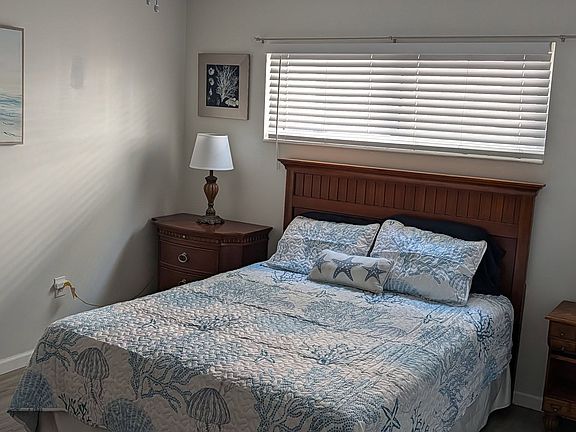 4th image of 510 Granada Ave #0