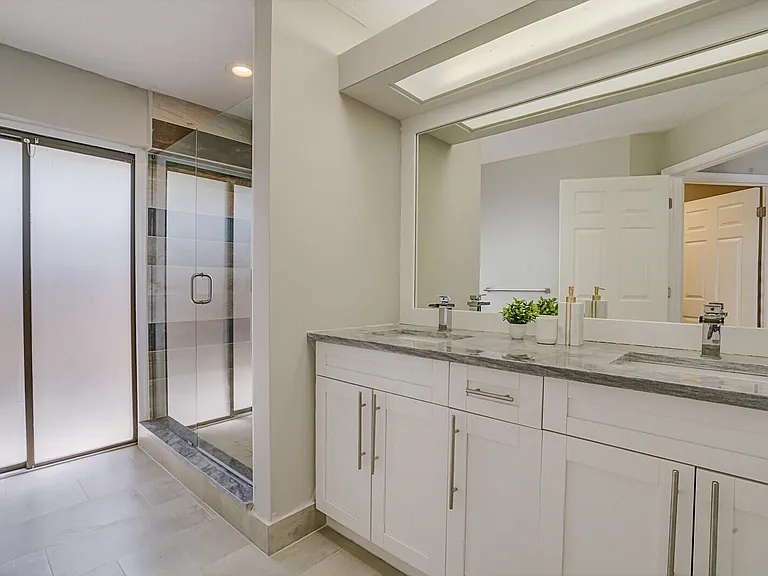 13834 Geranium Pl — Photo 17