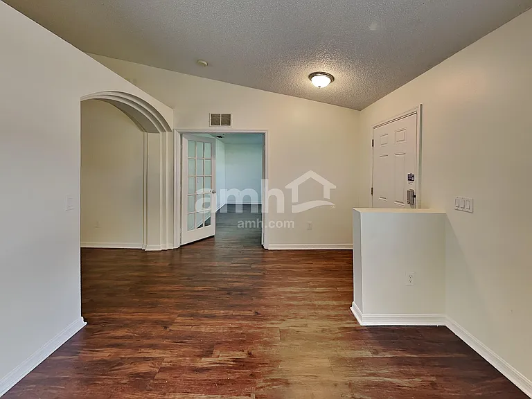 1234 SW Alesio Ln — Photo 5