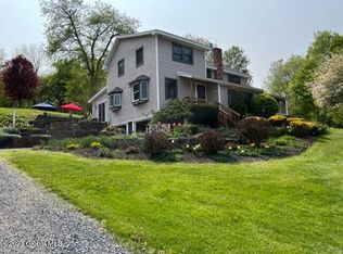 3055 Ennis Rd, Pattersonville, NY 12137