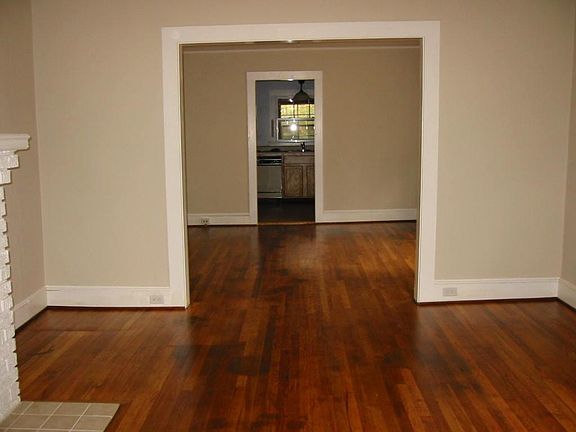 Dinning Room To Kitchen
