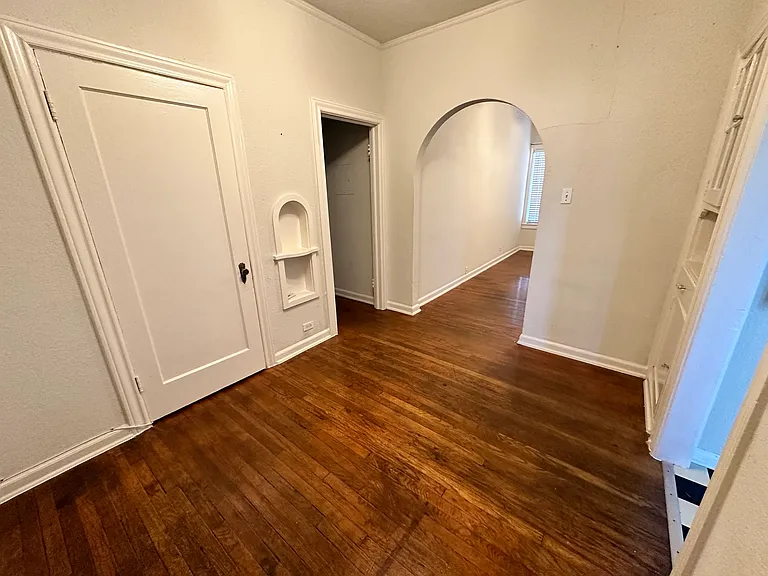 405 W Rosewood Ave #2 — Photo 6