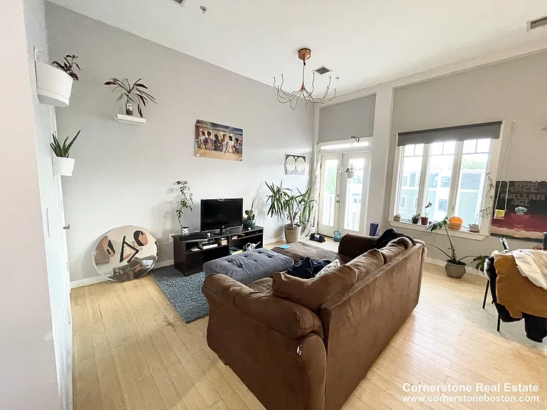 1431 Tremont St #Penthouse 3 — Photo 9