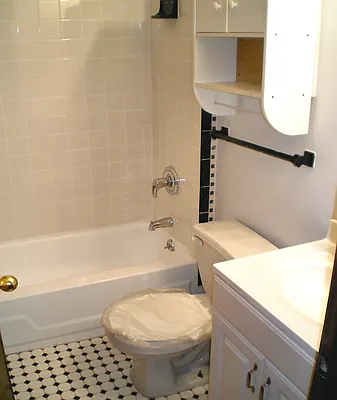 Rented by City Connections Realty | media 76