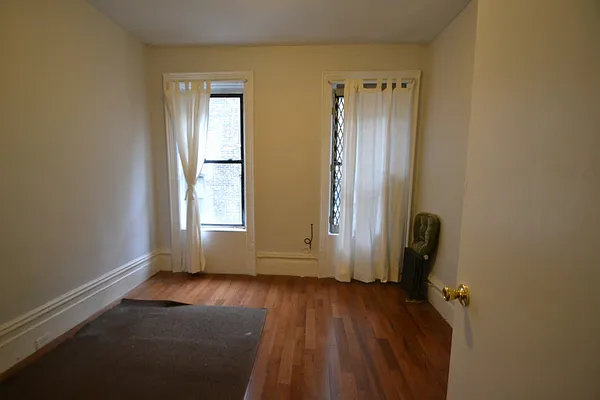 Rented by Bohemia Realty Group | media 27