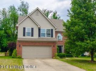 7226 Meadow Ridge Dr, Louisville, KY 40218